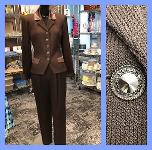 ST JOHN Evening Brown Knit Pants Suit With Satin Trim & Crystal Buttons Size 4