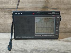 Sony ICF-7600DA 15 Band Full Synthesized World Receiver Radio - Picture 1 of 13
