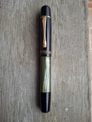 Винтажная перьевая ручка Pelikan 100 N 14C 585 новая в коробке - Изображение 1 из 4