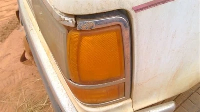 Driver Corner/Park Light Side Marker Fits 91-94 EXPLORER 188300 - Image 1 of 4