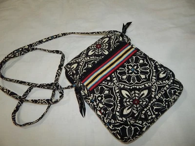 Bolsa Vera Bradley Quitled preta e branca tão fofa levemente usada Lotes de pau - Imagem 1 de 4