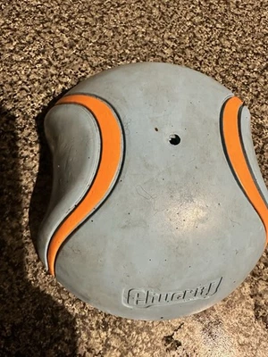 Chuckit was door slider used still squeaks - Image 1 of 4