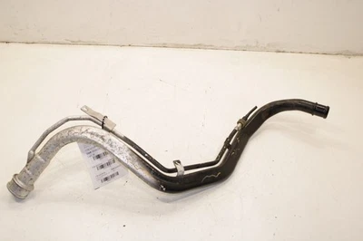 Volvo S60 T5 Premier 2015-2016 2,0 L llenado de combustible cuello manguera tubo 31321743 OEM Foto 1 de 4