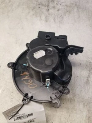 Mercedes-Benz C350 CLK350 G500 2006-07 - Motor soplador - 2038202514 - R150696 Foto 1 de 4