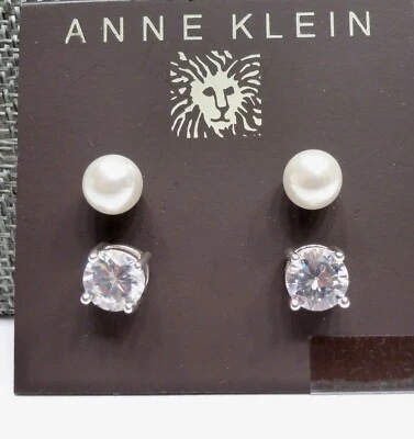 A89) Juego de aretes y perlas de imitación Anne Klein de circonita cúbica tono plata - Nuevo Foto 1 de 4