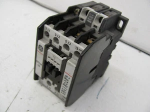 GENERAL ELECTRIC CONTACTOR CR7CA-10 600V 5HP 3PH USED - Picture 1 of 6