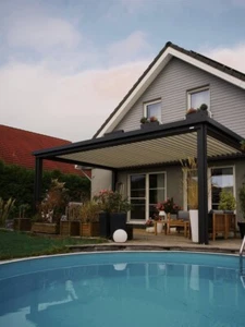 Terrassenüberdachung mit Lamellendach und Motorantrieb, Alu, Terrassenpergola - Bild 1 von 17