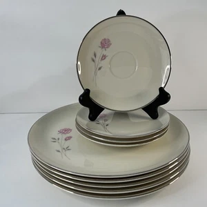 9 Pieces Of Edgerton First Love USA Plates 5 Dinner 3 Bread & Butter 1 Saucer - Picture 1 of 8