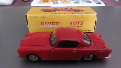 DINKY TOYS(France): ALFA ROMEO 1900 super Sprint - 1/43 - avec boite d'origine. - Photo 1/4