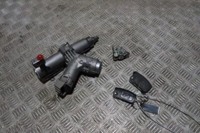 FORD FIESTA DOS LLAVES CERRADURA PUERTA CERRADURA ENCENDIDO 2013-2017 YJ65N Foto 1 de 4