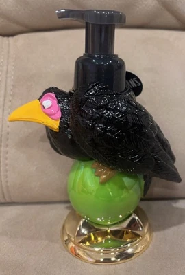 Bath & Body Works Disney Villains Maléfica Cuervo Espuma Jabón de Manos Dispensador NUEVO Foto 1 de 3