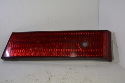 Ford Escort 1993-1996 hatchback trasero derecho interior panel trasero OEM, 166-01672 Foto 1 de 4