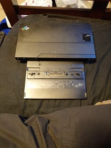 IBM T2x/T3x/T4x Dock Type 2877 NO KEY - Picture 1 of 5