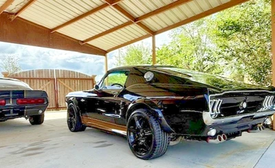 Ford Mustang 1967 edición Eleanor Tribute Foto 1 de 4