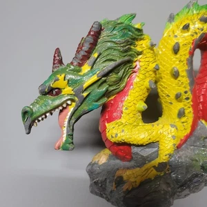 CHINESE DRAGON 3D FIGURINE CERAMIC BRIGHT GREEN GOLD & GREY RETRO VINTAGE RARE - Picture 1 of 20