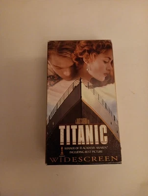 Titanic (VHS, 1998, 2-Tape Set, Widescreen Edition) - Image 1 of 4