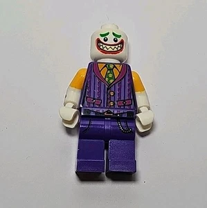 Lego THE JOKER Minifigure Batman Movie DC Minifigure SH0447 70922 Super Heroes - Picture 1 of 2