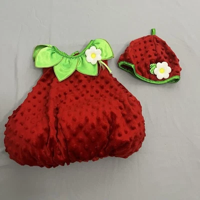 Disfraz de fresa Candy Corn Lane 3-6 meses sin sombrero Foto 1 de 4