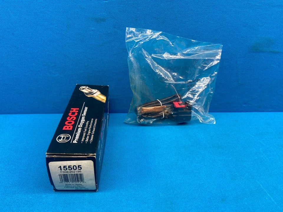 Bosch 15505 Oxygen Sensor for 2007-2017 Jeep Patriot L4 2.0L 2.4L - Image 1 of 4