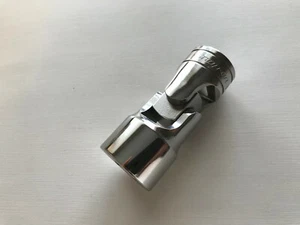 Snap-On Tools USA *NEW* 1/2" Drive 6pt 15/16" SAE Chrome Swivel Socket SU30 - Picture 1 of 6