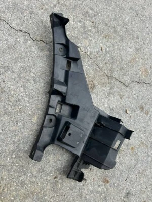 PARAGOLPES DELANTERO IZQUIERDO CONDUCTO DE ADMISIÓN CANAL AIRE LEXUS NX200T NX300H 52822-78020 Foto 1 de 3