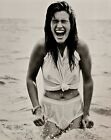1990 Vintage JULIA ROBERTS Actrice de cinéma Malibu Beach HERB RITTS Photo Art 16x20