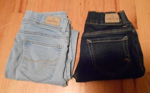 LOT OF 2 PAIR GIRLS JORDACHE JEANS BOTH SIZE 8 LT BLUE PAIR SKINNY DK PR SUPER S - Picture 1 of 6