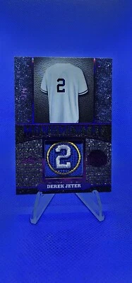 Derek Jeter 2024 Leaf Bronx Legacy Monumental manufactured relic # 6/15 - Image 1 of 4