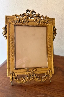 Vintage Sterling Bronze Co. New York Gilt Bronze Picture Frame - Image 1 of 4