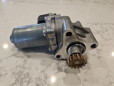 27107546671 Transfer Case Motor Actuator For BMW 325xi 328i 330xi 335i 525xi - Image 1 of 4