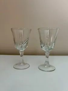 2 gafas cordiales transparentes de tallo pequeño Francia en la parte inferior vintage - Imagen 1 de 7