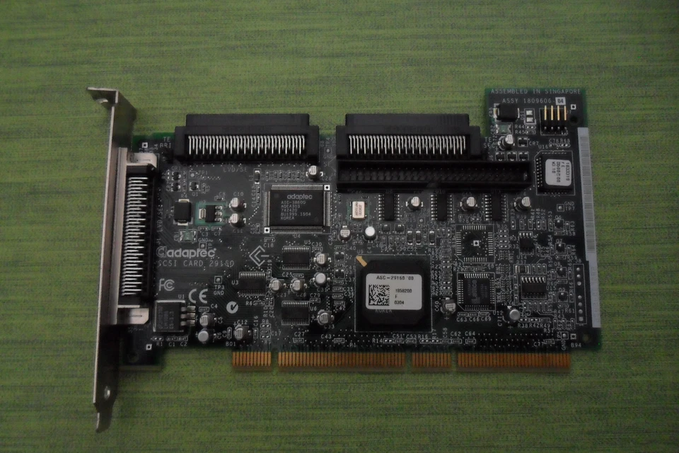 PCI Ultra 160 SCSI Adapter Adaptec ASC-29160 ohne Zubehör, gebraucht - Bild 1 von 1