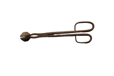 Petite pince en fer forgé. XIXe siècle - Photo 1/3