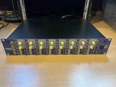 Focusrite ISA 828 8-Channel Analog Preamp - Bild 1 von 4