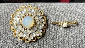 Vintage Rare Juliana D&E Lavish Moonstone Cabochon And Bar Brooch - Bild 1 von 4