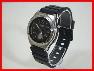 Casio Wave Ceptor Lwa-M141 Analog Solar Men Charging M-044 Vintage 126528804 - Picture 1 of 10