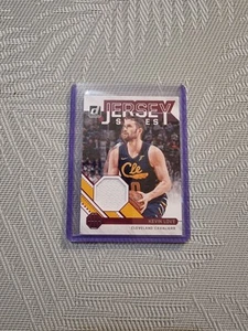 2020-21 Donruss Basketball Jersey Series Kevin Love #JS-KLV Game Worn - Picture 1 of 2