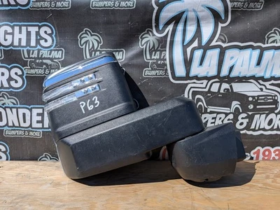 2020 2025 CHEVROLET GMC SILVERADO SIERRA 2500 HD RIGHT DOOR MIRROR W/CAMERA  - Image 1 of 4