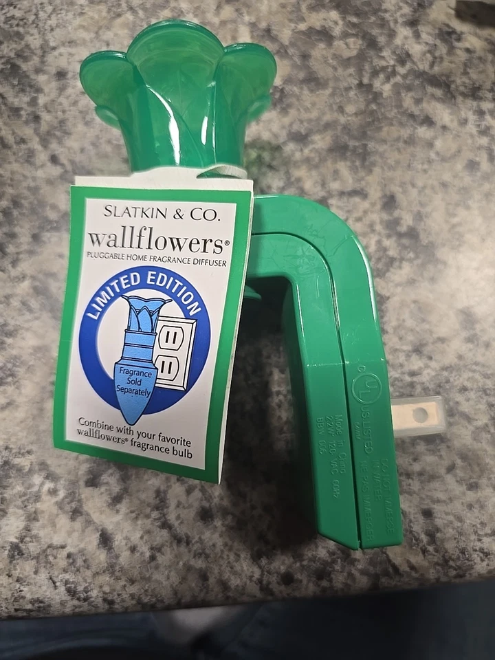 Wallflowers Green Limited Edition Home Fragrance Diffuser New With Tag - Image 1 of 1