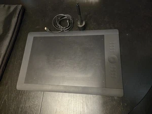 Wacom Intuos 5 PTH-850 Drawing Tablet Large Digital Art Complete with Pen - Afbeelding 1 van 3