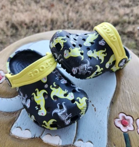 Crocs Classic "Dinosaur Skeleton" BRAND NEW Toddler 5C - Picture 1 of 7