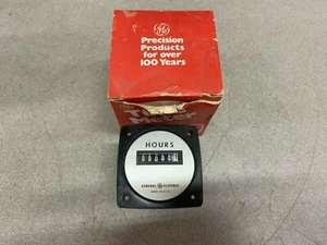 NEW IN BOX GE AC TIME METER 50-240711AAAD7 - Picture 1 of 4