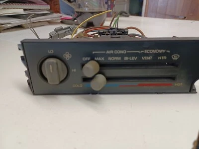 Pontiac Firebird 1986 1992 calefacción climatización control de temperatura 16016021 Foto 1 de 4
