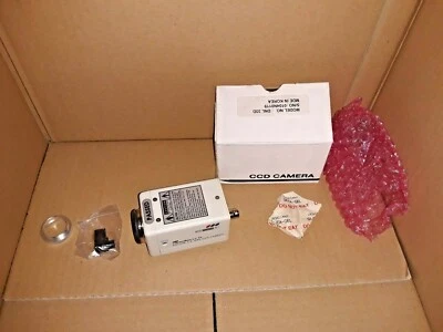 NUEVA Cámara CCD Infrarroja Día Noche Rainbow Serie DNL CCTV DNL33D Día Noche 1/3” DSP SIN LENTE Foto 1 de 4