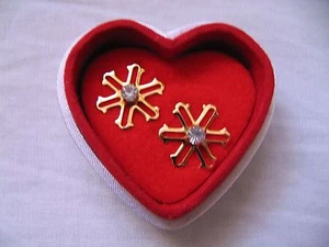 Vintage 1980's Avon Snow Flake Convertible Pierced Earrings Never Worn in Orig B - Picture 1 of 6