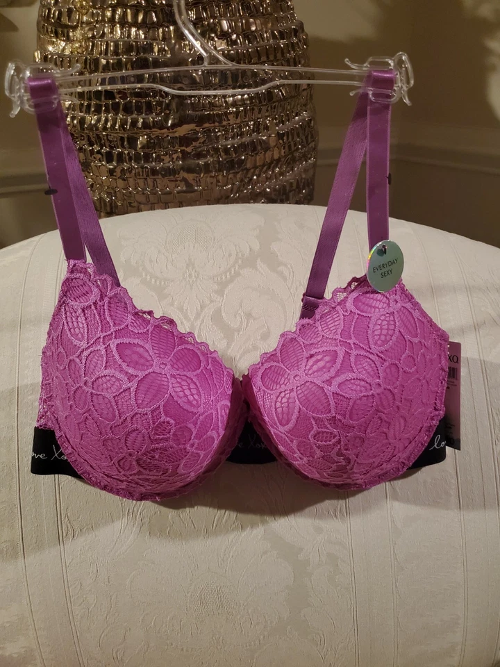 Sujetador 40D cobertura completa sexy diario de XOXO Intimates precio de venta sugerido por el fabricante: $28 Foto 1 de 4