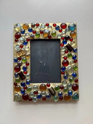 Marco de fotos de mosaico estilo Art Deco 4,5x6,5 - Madera dorada con gemas de vidrio de colores Foto 1 de 4