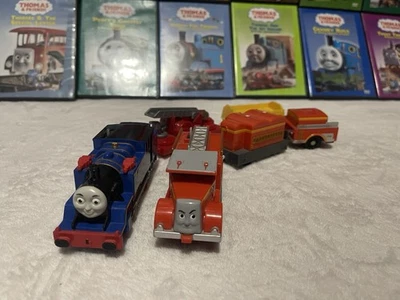 Thomas & Friends Tomy Plarail Flynn And Belle Foto 1 de 4