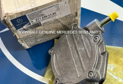 Bomba de vacío original Mercedes Benz C 230 2003-2005 OE 2712301165 Foto 1 de 3