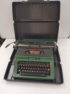 Silver Reed 500 Typewriter In Case-Used Good Condition (A7)